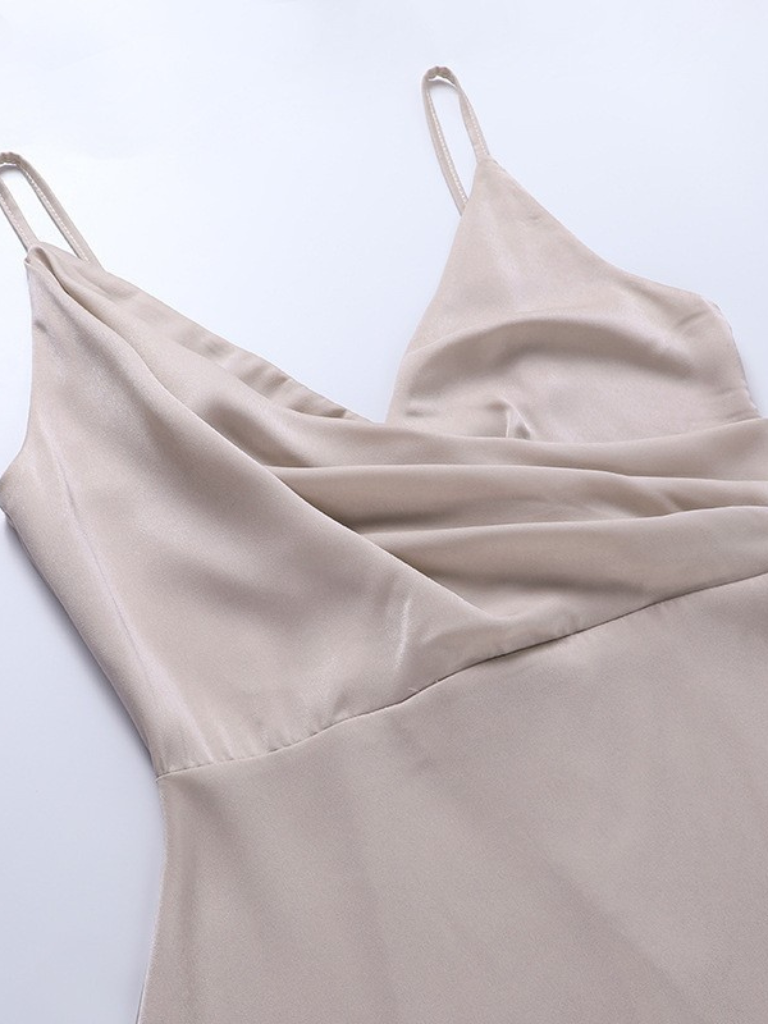 Victoire - Elegant satin dress