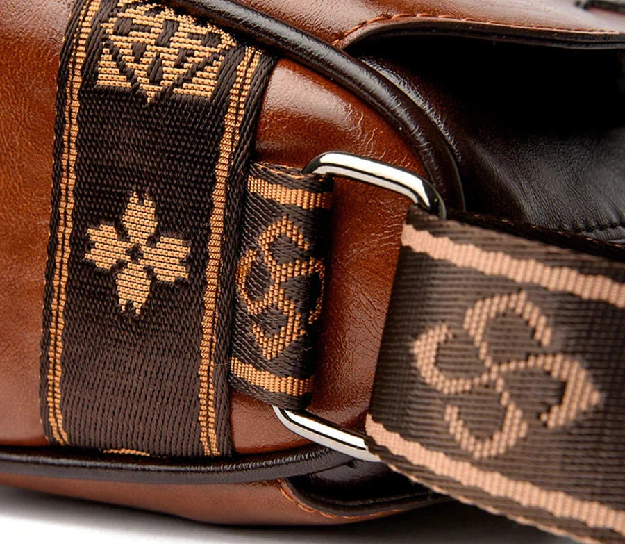 Peggy | Adjustable Strap Crossbody Bag